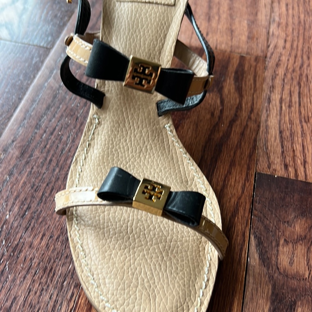 Tory Burch Barely Worn Leather Heels